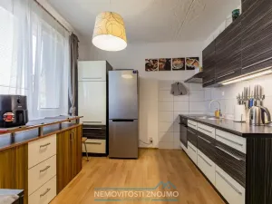 Prodej bytu 3+1, Hodonice, Sídliště, 71 m2