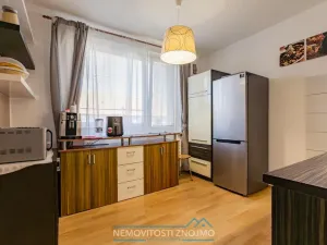 Prodej bytu 3+1, Hodonice, Sídliště, 71 m2