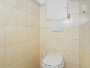 Pronájem bytu 3+1, Neratovice, nám. Republiky, 72 m2