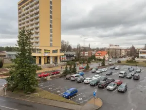 Pronájem bytu 3+1, Neratovice, nám. Republiky, 72 m2