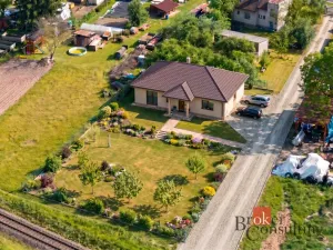 Prodej rodinného domu, Třebechovice pod Orebem - Nepasice, 150 m2