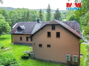 Prodej rodinného domu, Hamry, 392 m2