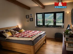 Prodej rodinného domu, Velké Březno - Valtířov, 297 m2