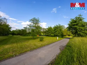 Prodej pozemku pro bydlení, Chroustovice - Mentour, 1596 m2