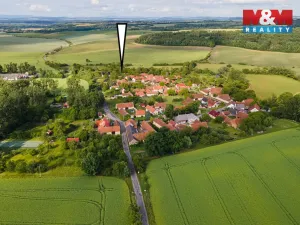 Prodej pozemku pro bydlení, Chroustovice - Mentour, 1596 m2