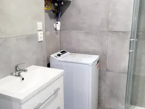 Pronájem bytu 2+1, Karlovy Vary, Moskevská, 85 m2
