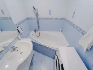 Prodej bytu 3+1, Opava, Šrámkova, 69 m2