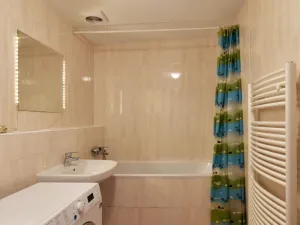 Pronájem bytu 2+kk, Praha - Holešovice, V háji, 55 m2
