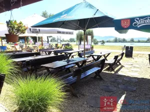 Prodej restaurace, Pasohlávky, 166 m2