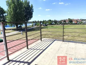 Prodej restaurace, Pasohlávky, 166 m2