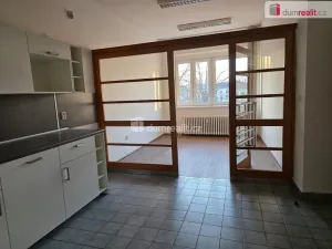 Pronájem kanceláře, Frenštát pod Radhoštěm, Horní, 250 m2