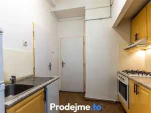 Pronájem bytu 2+kk, Praha - Žižkov, Hartigova, 41 m2