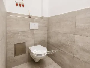 Prodej bytu 4+kk, Znojmo, Vídeňská třída, 169 m2