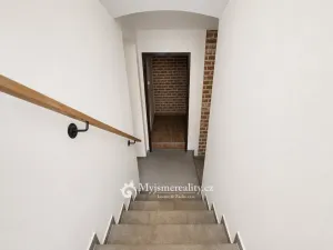 Prodej bytu 4+kk, Znojmo, Vídeňská třída, 169 m2