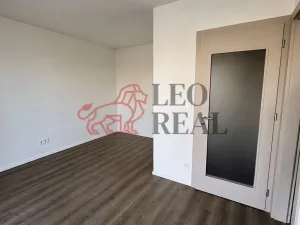 Pronájem bytu 2+kk, Praha, 41 m2