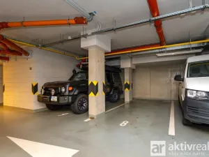 Pronájem bytu 1+kk, Praha - Modřany, Provázkova, 38 m2