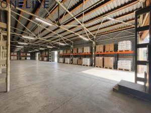 Pronájem skladu, Plzeň, Edvarda Beneše, 382 m2