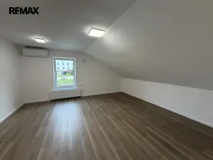 Pronájem bytu 2+kk, Lanškroun - Žichlínské Předměstí, Komenského, 59 m2