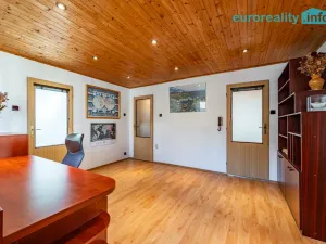 Prodej vícegeneračního domu, Kraslice, Pod nádražím, 259 m2