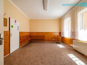 Prodej vícegeneračního domu, Kraslice, Pod nádražím, 259 m2
