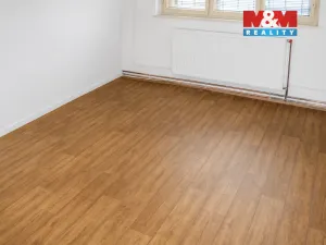 Pronájem skladu, Mělník, Kokořínská, 223 m2