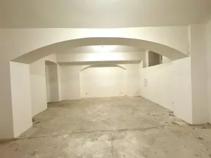 Pronájem obchodního prostoru, Praha - Strašnice, Saratovská, 20 m2
