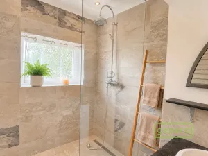 Pronájem rodinného domu, Mníšek pod Brdy, U nádraží, 140 m2