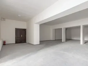 Pronájem obchodního prostoru, Praha - Vršovice, Rostovská, 110 m2