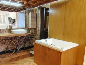 Pronájem bytu 1+1, Praha - Nové Město, Hálkova, 38 m2