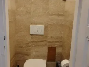 Pronájem bytu 1+1, Praha - Nové Město, Hálkova, 38 m2
