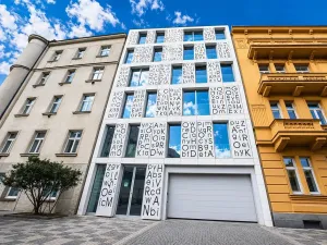 Prodej ubytování, Praha - Smíchov, Bieblova, 57 m2