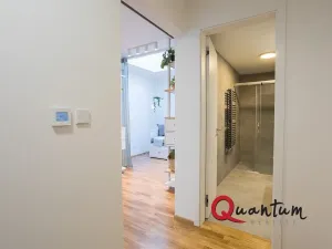 Pronájem bytu 1+kk, Praha - Smíchov, Grafická, 35 m2