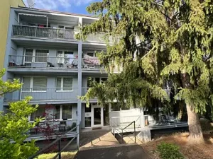 Pronájem bytu 1+1, Mělník, Kosmonautů, 42 m2