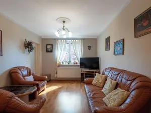 Dražba bytu 4+1, Zeleneč, Mstětická, 96 m2