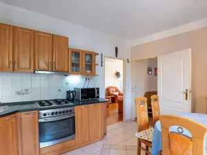 Dražba bytu 4+1, Zeleneč, Mstětická, 96 m2