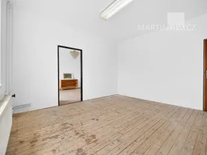 Prodej rodinného domu, Senomaty, Nádražní, 274 m2
