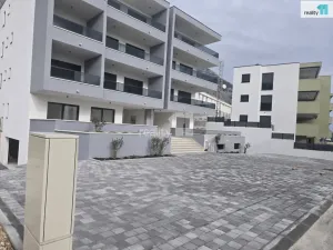 Prodej komerční nemovitosti, Makarska, Ulica Mate Vladića, Chorvatsko, 71 m2