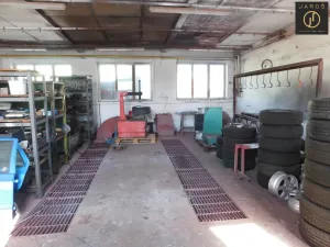 Pronájem výrobních prostor, Vroutek, 330 m2