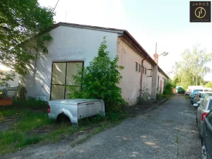 Pronájem skladu, Vroutek, Vidhostická, 170 m2