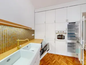 Pronájem bytu 2+kk, Praha, Evropská, 59 m2