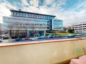 Pronájem bytu 2+kk, Praha, Evropská, 59 m2