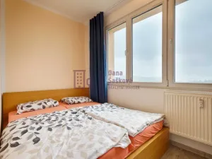 Pronájem bytu 1+1, Jindřichův Hradec - Jindřichův Hradec III, sídliště Vajgar, 42 m2