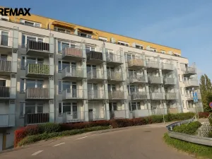 Pronájem bytu 1+kk, Praha - Motol, Jeřabinová, 35 m2