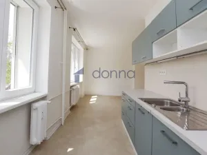 Pronájem bytu 1+kk, Praha, Hartigova, 36 m2