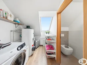 Prodej bytu 3+kk, Praha - Ďáblice, K náměstí, 72 m2