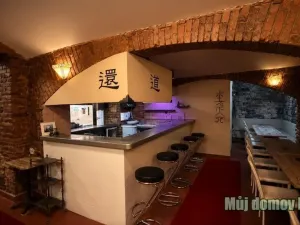 Pronájem komerční nemovitosti, Praha - Nusle, 80 m2