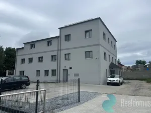 Pronájem bytu 2+kk, Trhové Sviny, Pekárenská, 41 m2