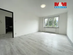 Pronájem bytu 1+1, Sokolov, Boženy Němcové, 33 m2