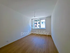 Prodej bytu 2+kk, Oslavany, Široká, 83 m2