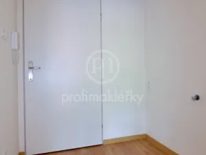 Prodej bytu 2+kk, Oslavany, Široká, 44 m2